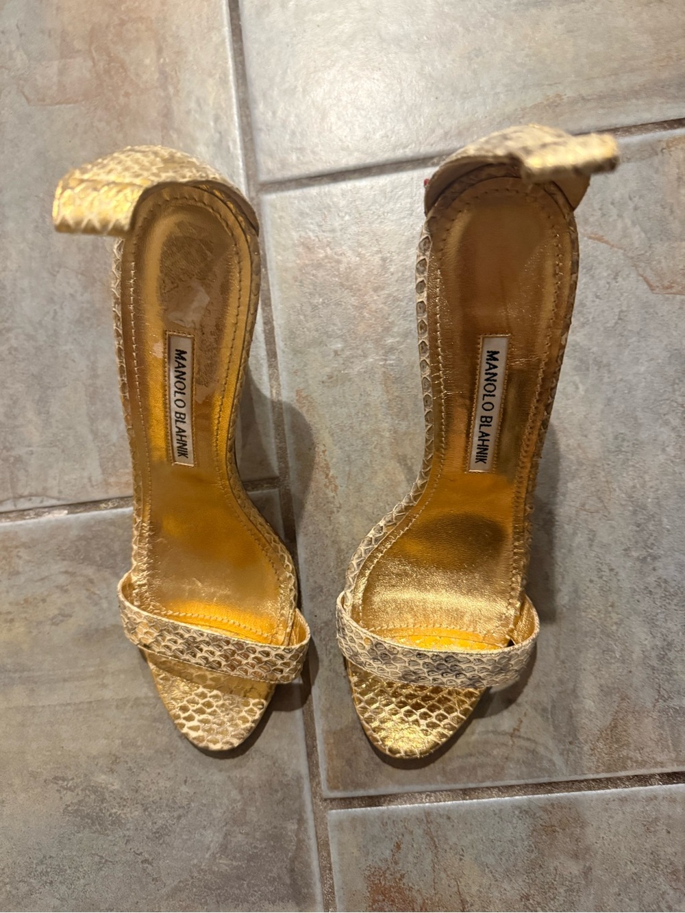 Manolo Blahnik Chaos Snakeskin Almond-Toe Sandals Gold Size 40 – Straps Missing